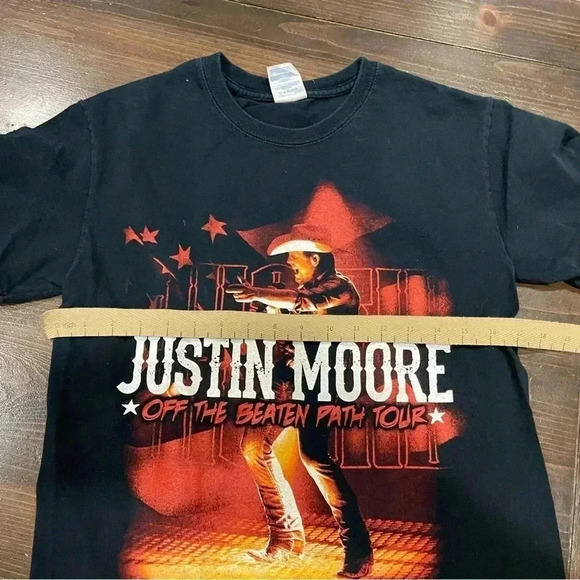 Justin Moore Tour Concert T-Shirt - Picture 6 of 6